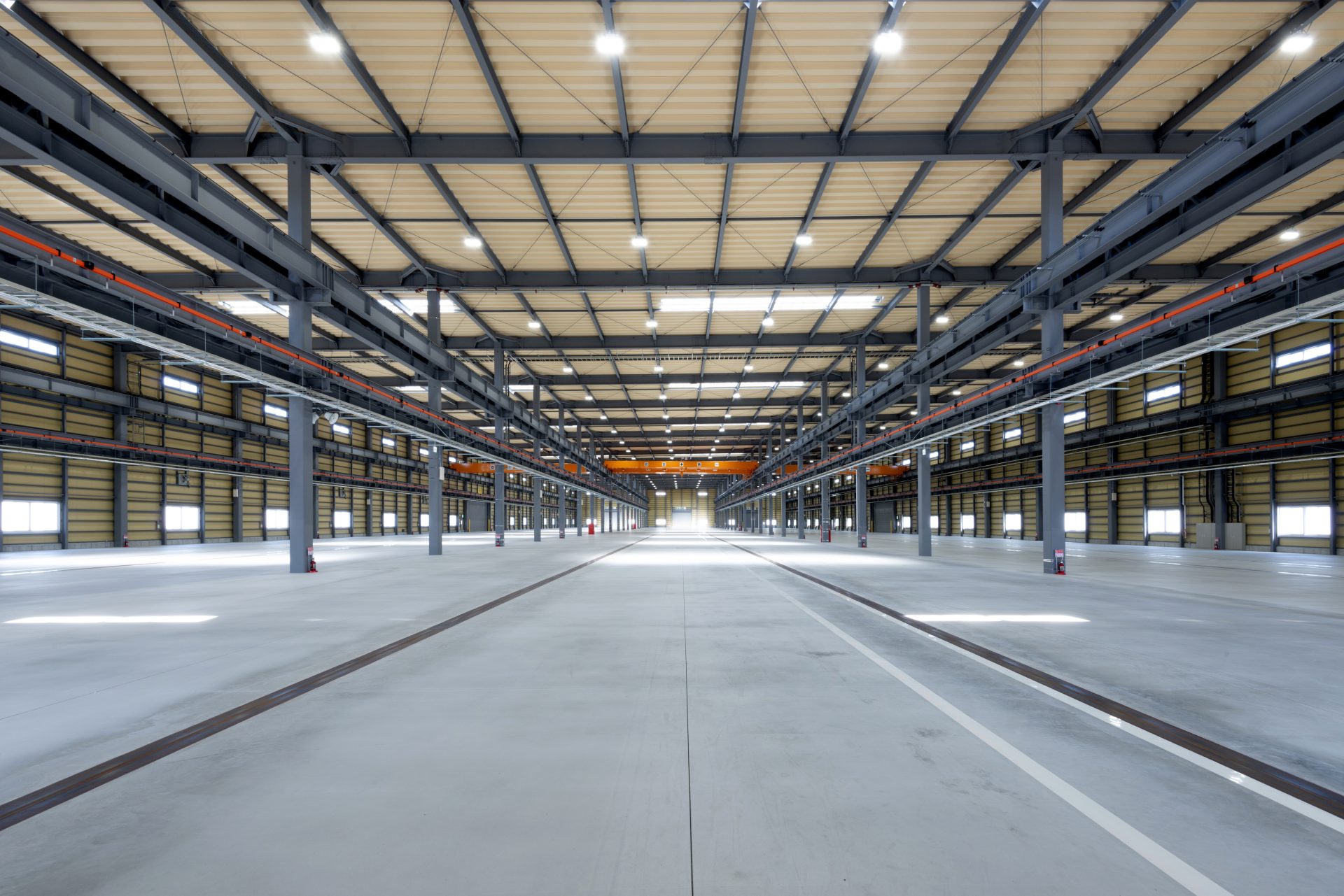 栄興産　新田東部工業団地倉庫