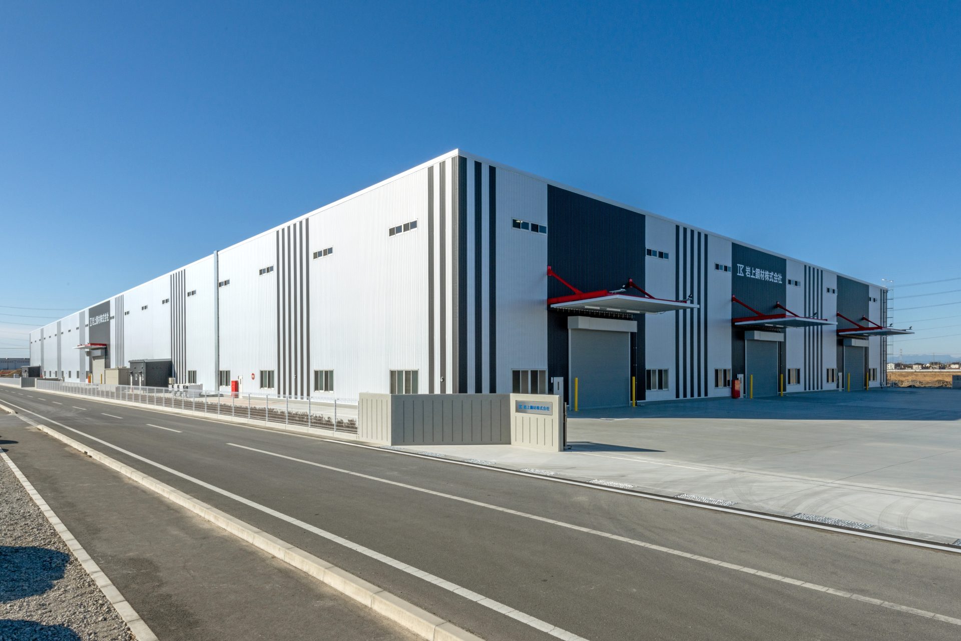 栄興産　新田東部工業団地倉庫